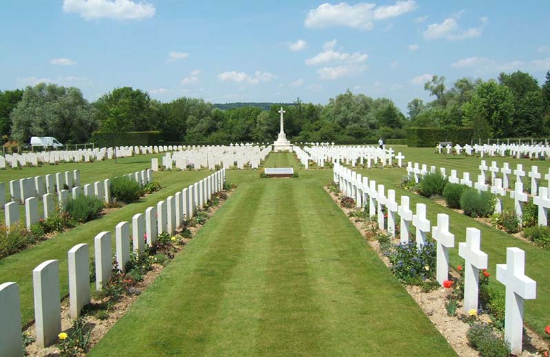 Choloy War Cemetery