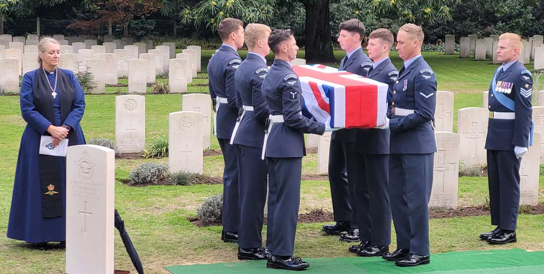 WW2 airman laid to rest in the Netherlands