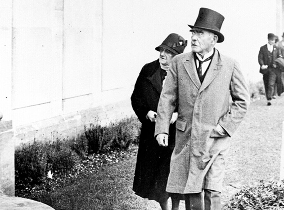 Commemorating the poets of The Great War