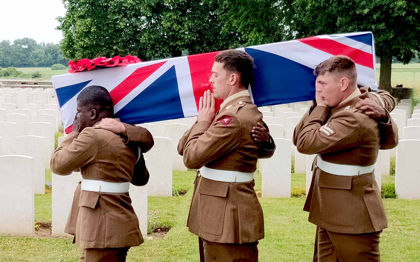 Unknown soldier from The Royal Field Artillery laid to rest on the Somme