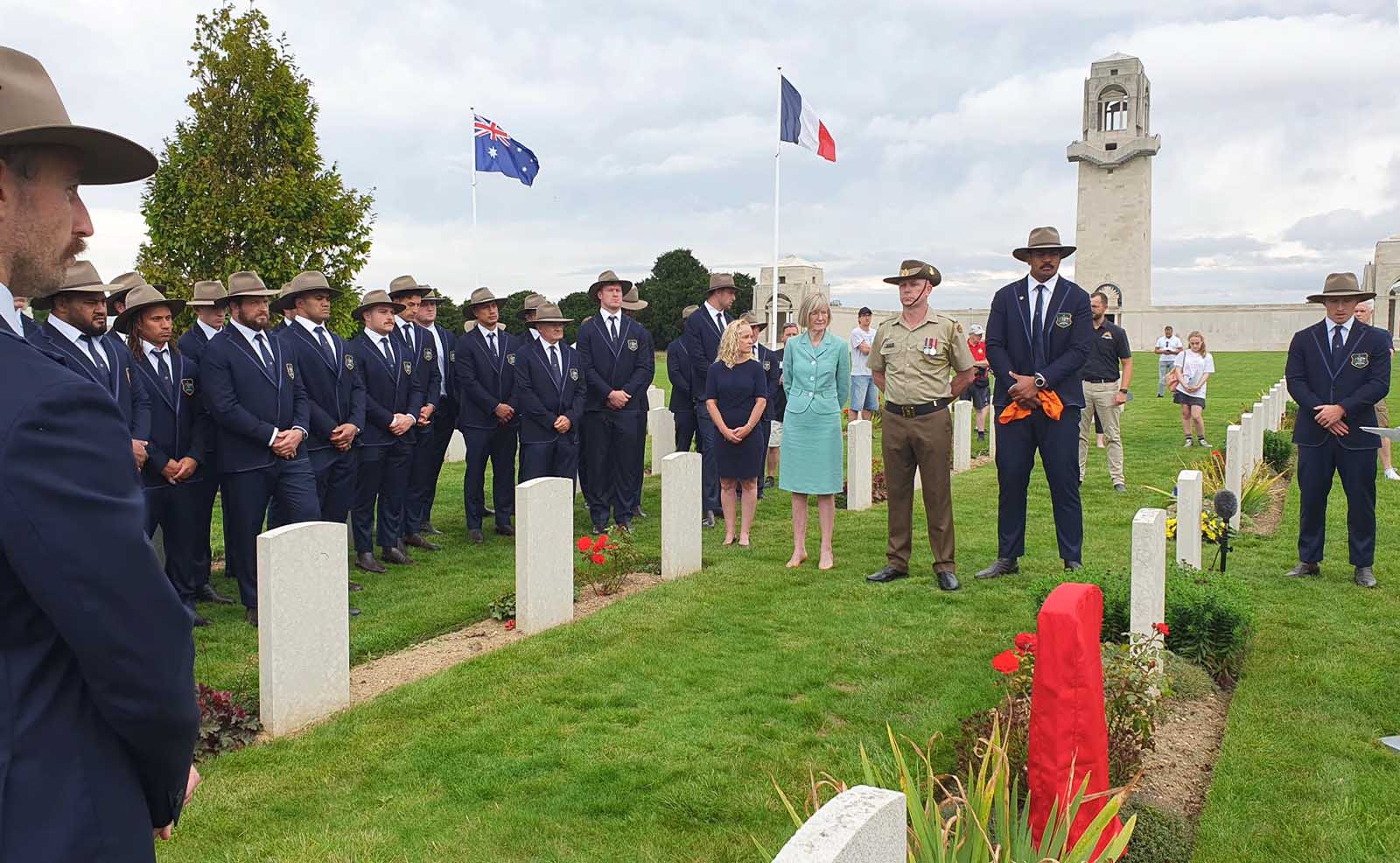 Australian Rugby team pay respects at Villers-Bretonneux